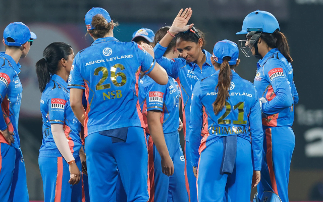 Mumbai qualifies for playoffs