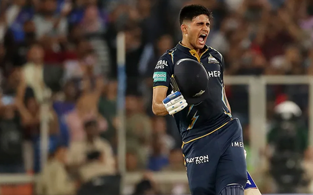 Shubman Gill 100 vs MI