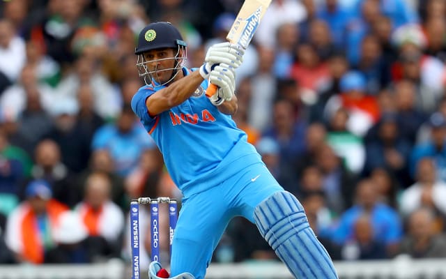 MS Dhoni