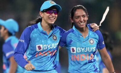 Smriti Mandhana and Harmanpreet Kaur